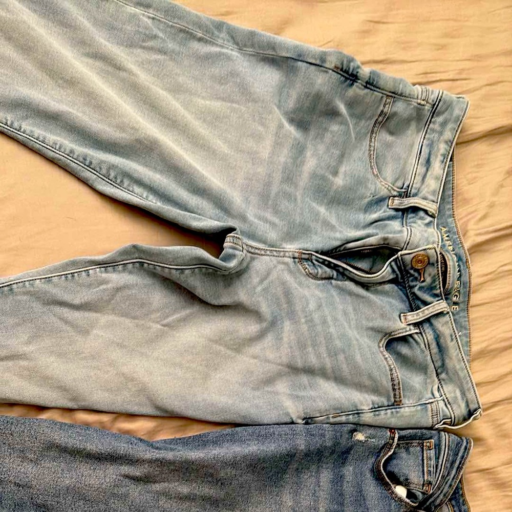 American eagle jeans